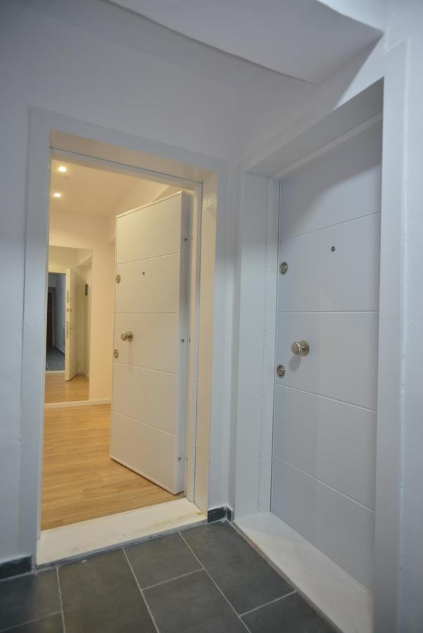 Tirana Central Apartments Ngoại thất bức ảnh